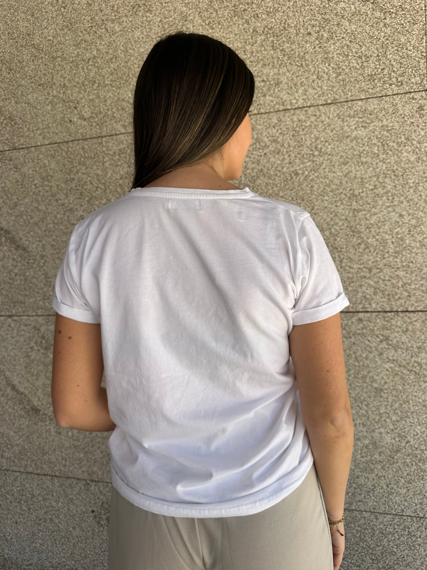 T-shirt V
