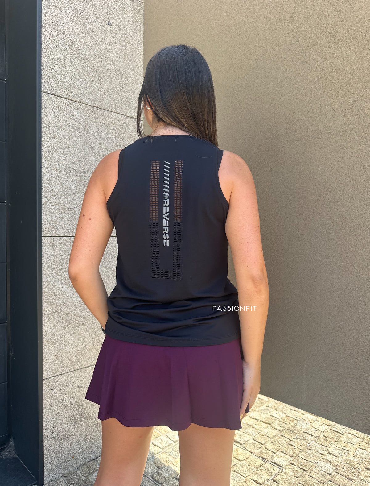 Top Work Fitness_preto alça nadador costas